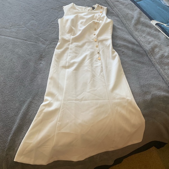 Banana Republic Midi Dress with Gold Buttons - Cream, size 6 - Picture 5 of 9